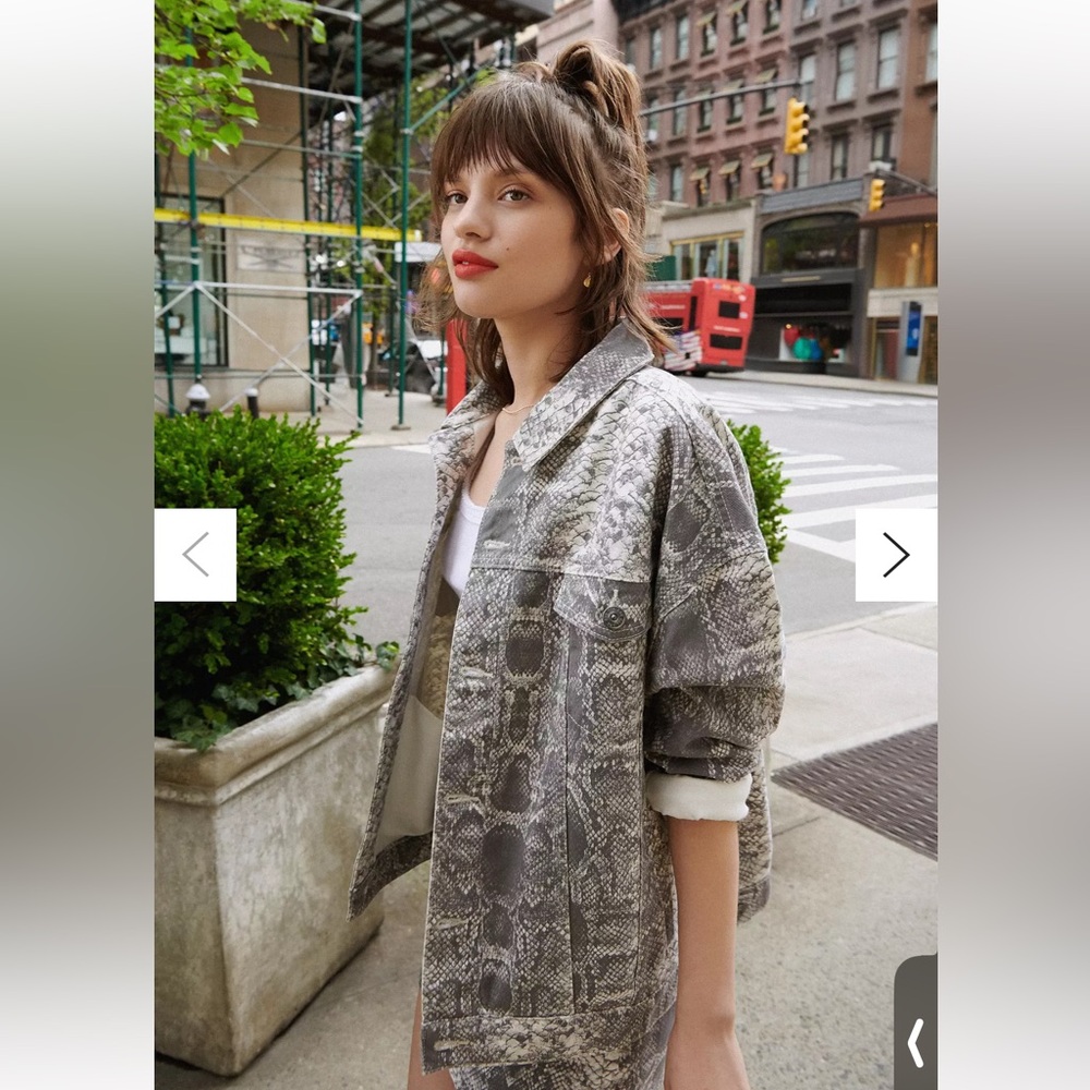UO Snakeskin Trucker Jacket | Small